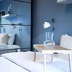 Live In A Stylish In The Center Of 아파트